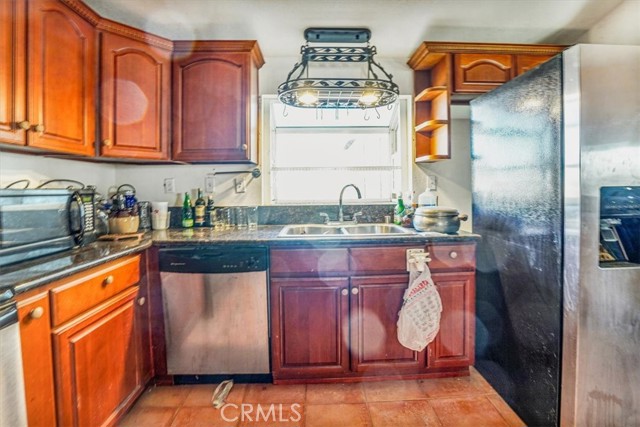 Detail Gallery Image 14 of 45 For 13861 E Avenue G6, Lancaster,  CA 93535 - 3 Beds | 2 Baths