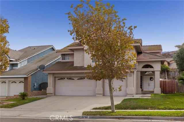 2750 Amber Circle, Corona, CA 92882