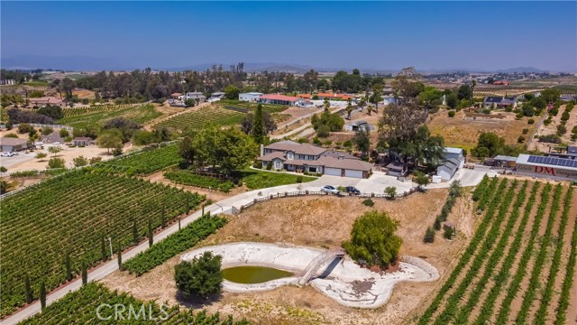 34150 Pauba Road, Temecula CA: https://media.crmls.org/medias/8fbefffa-a940-499c-a1c1-bb17df099182.jpg