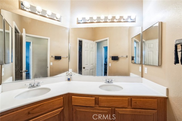Detail Gallery Image 28 of 37 For 5418 Grand Prix Ct, Fontana,  CA 92336 - 3 Beds | 3 Baths