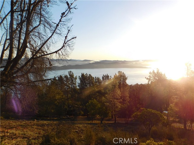 8431 Mountain Crest Drive, Kelseyville, CA 95451 Listing Photo  4