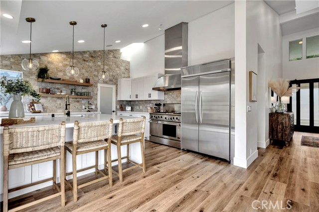 Detail Gallery Image 18 of 68 For 553 Temple Hills Dr, Laguna Beach,  CA 92651 - 5 Beds | 4/1 Baths