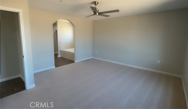 Detail Gallery Image 5 of 34 For 17995 Seaforth St, Hesperia,  CA 92345 - 4 Beds | 2/1 Baths