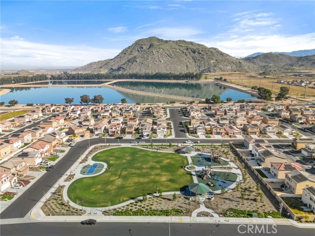 Detail Gallery Image 7 of 46 For 30555 Draco, Winchester,  CA 92596 - 5 Beds | 3 Baths