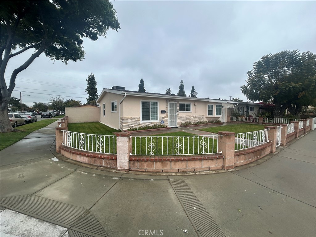 20743 Norwalk Boulevard