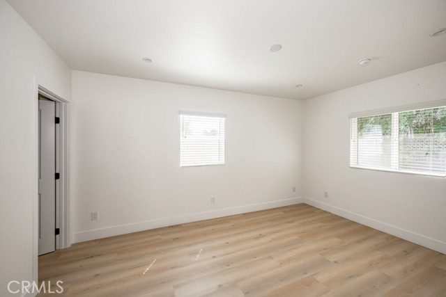 25252 Atwood Boulevard, Newhall CA: https://media.crmls.org/medias/8fc2ac9b-09f7-4b55-9b68-abc6a8d24d4c.jpg