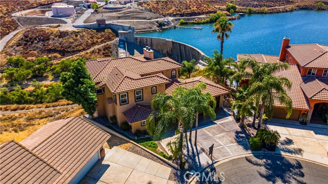 Detail Gallery Image 7 of 65 For 30633 Wood Duck Pl, Canyon Lake,  CA 92587 - 4 Beds | 4/2 Baths