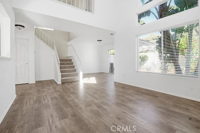 Detail Gallery Image 10 of 46 For 29340 Crest View Ln, Highland,  CA 92346 - 3 Beds | 2/1 Baths