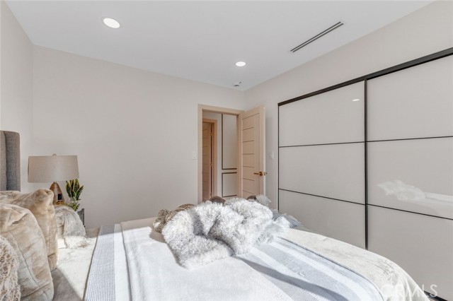 Detail Gallery Image 33 of 56 For 8848 Gerald Ave, North Hills,  CA 91343 - 4 Beds | 2 Baths