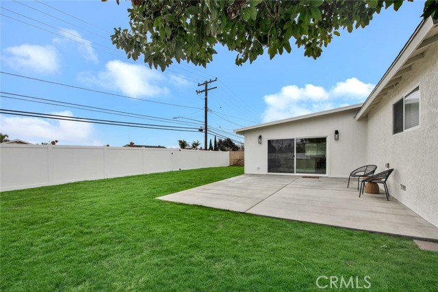 Detail Gallery Image 34 of 41 For 19282 Bethel Cir, Huntington Beach,  CA 92646 - 3 Beds | 2 Baths