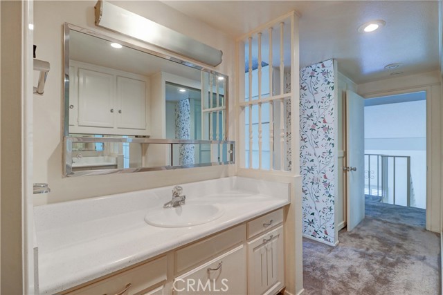 Detail Gallery Image 37 of 56 For 2009 via Mariposa #D,  Laguna Woods,  CA 92637 - 2 Beds | 2 Baths