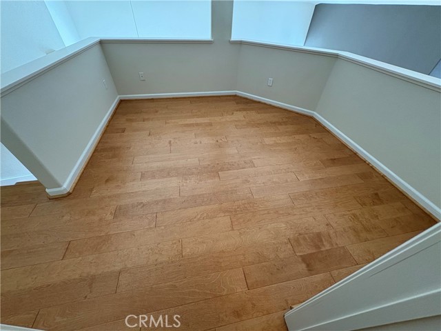 Detail Gallery Image 19 of 23 For 549 Shoal Cir, Redwood City,  CA 94065 - 1 Beds | 2 Baths