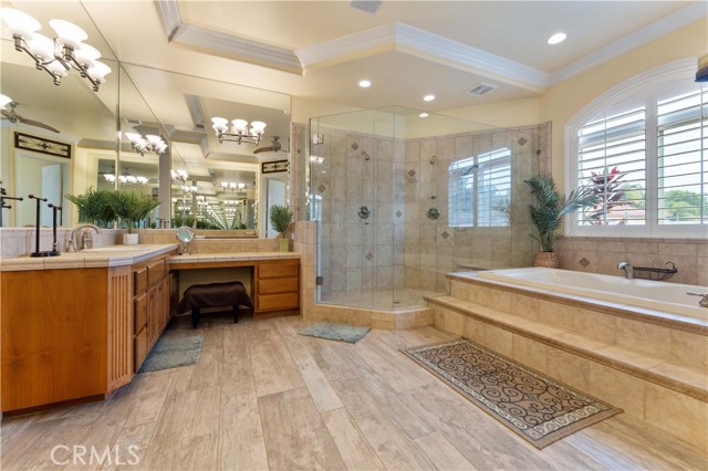 Detail Gallery Image 42 of 73 For 16905 Silver Star Ct, Riverside,  CA 92506 - 4 Beds | 4 Baths