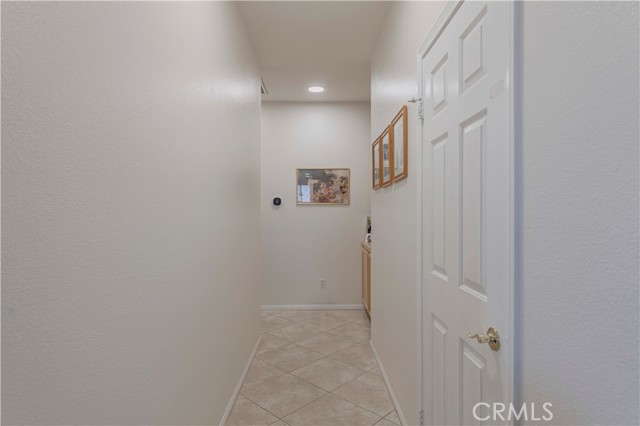 13868 Rosemary Street, Hesperia CA: https://media.crmls.org/medias/8fc75610-cd93-4800-bb10-db0b5c424dbd.jpg