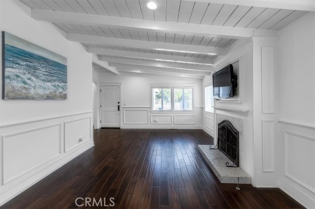 Detail Gallery Image 7 of 30 For 3619 N Poinsettia Ave, Manhattan Beach,  CA 90266 - 3 Beds | 2/1 Baths