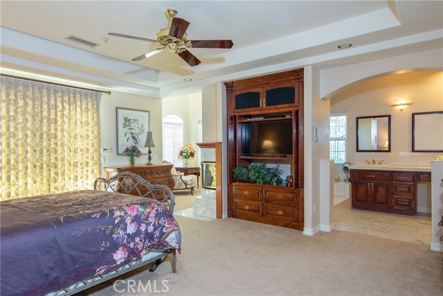 Detail Gallery Image 10 of 34 For 7361 via Vista, Riverside,  CA 92506 - 5 Beds | 3/1 Baths