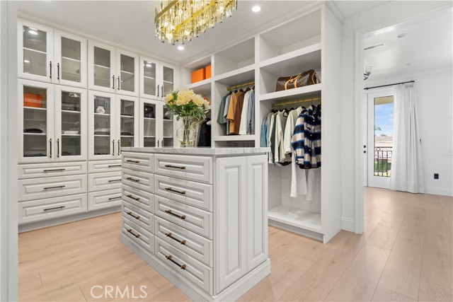 21861 Vacation Ln Lane, Huntington Beach CA: https://media.crmls.org/medias/8fcae55f-a729-4a4e-b2eb-0c07a520f62c.jpg