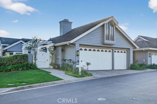 Detail Gallery Image 2 of 56 For 5 Northampton Ct #103,  Newport Beach,  CA 92660 - 3 Beds | 3/1 Baths