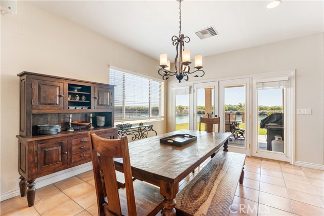 Detail Gallery Image 11 of 41 For 7515 Rio Vista, Big River,  CA 92242 - 4 Beds | 2/1 Baths