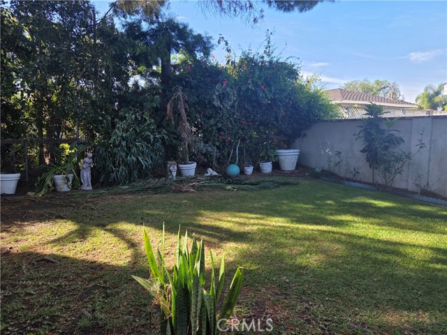 Image 13 of 16 For 4410 Centralia