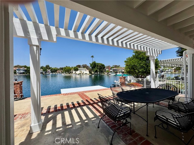 21903 Erie Lane, Lake Forest CA: https://media.crmls.org/medias/8fceba57-ca37-4b46-bcd3-858fc1fad0ac.jpg