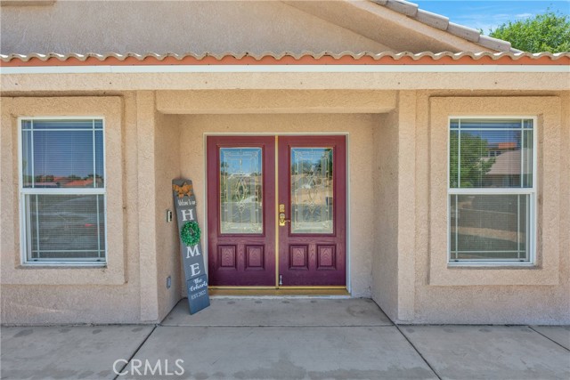 14665 Echo Lane, Helendale CA: https://media.crmls.org/medias/8fcfaeaf-3bb4-460b-b395-196bfe8e2fac.jpg