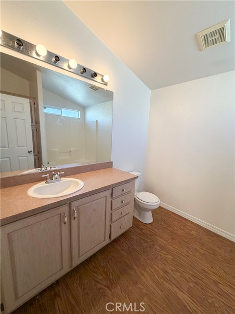 3500 Buchanan Street, Riverside CA: https://media.crmls.org/medias/8fd04343-5dfa-46d5-8ee4-a1db51c9bafb.jpg