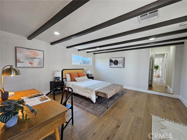 Detail Gallery Image 12 of 25 For 5837 E Gossamer St, Long Beach,  CA 90808 - 3 Beds | 2 Baths