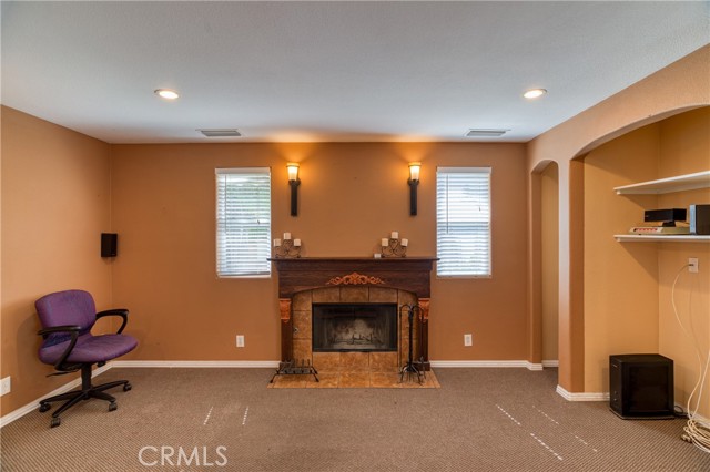 Detail Gallery Image 23 of 40 For 10049 Langdon, –,  CA 91345 - 3 Beds | 3 Baths