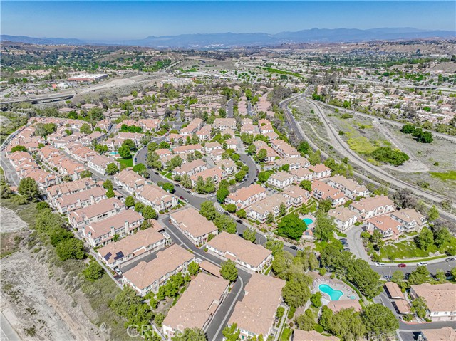 Detail Gallery Image 27 of 28 For 18111 Erik Ct #445,  Canyon Country,  CA 91387 - 2 Beds | 2 Baths