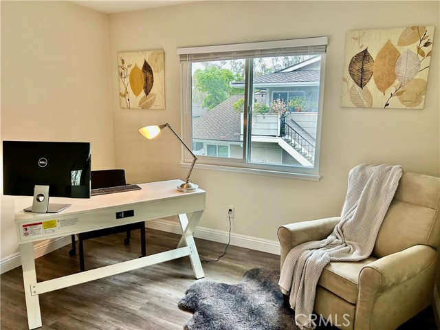 Detail Gallery Image 8 of 15 For 2576 E Coventry Cir #98,  Fullerton,  CA 92833 - 2 Beds | 1 Baths