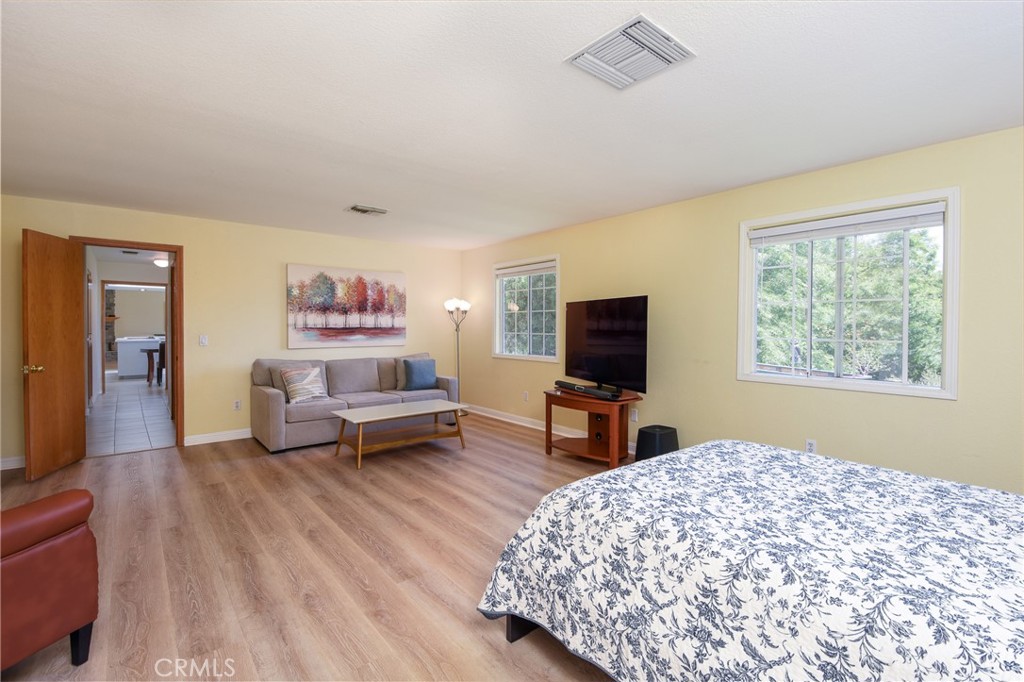 MLS #OC25098345 img 29