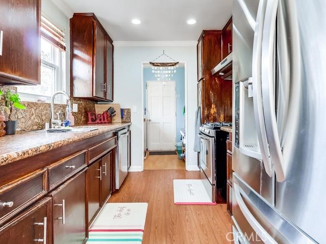 Image 23 of 60 For 20833 Verne Avenue