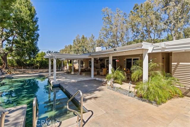 Detail Gallery Image 44 of 48 For 18200 Vintage, Northridge,  CA 91325 - 4 Beds | 3 Baths