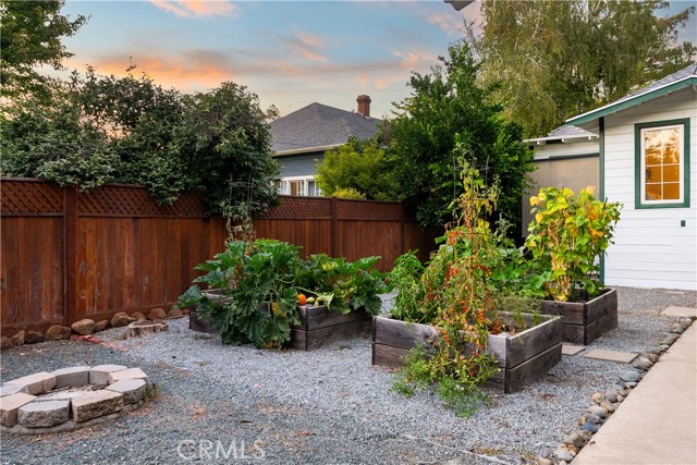 Detail Gallery Image 47 of 62 For 1734 Broadway St, Chico,  CA 95928 - 3 Beds | 1 Baths