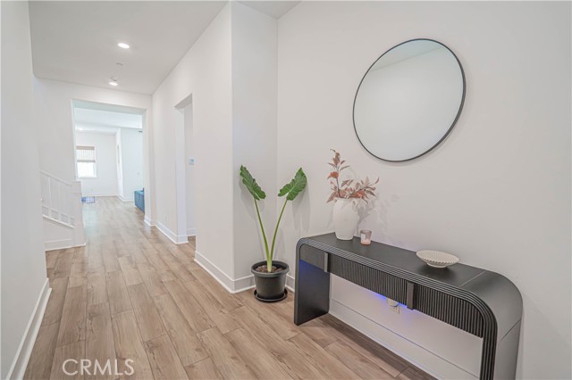 Detail Gallery Image 2 of 58 For 29768 Camino La Perdiz, Valencia,  CA 91354 - 5 Beds | 5 Baths