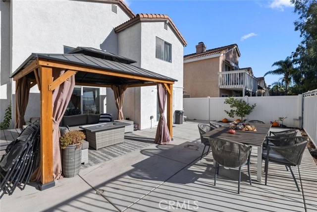 Detail Gallery Image 27 of 33 For 29355 Clear View Ln, Highland,  CA 92346 - 3 Beds | 2/1 Baths