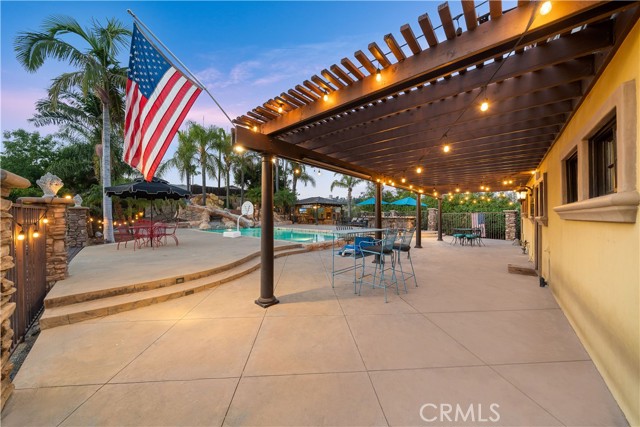 Detail Gallery Image 9 of 66 For 607 West, La Habra Heights,  CA 90631 - 5 Beds | 4 Baths