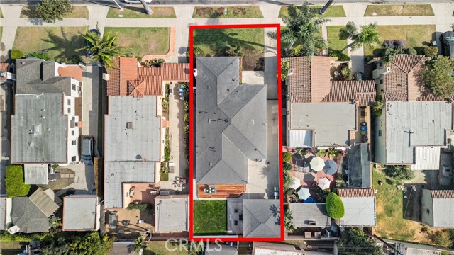 3945 S Norton Avenue, Los Angeles CA: https://media.crmls.org/medias/8fd42960-638e-46f4-a015-7168f2e97187.jpg