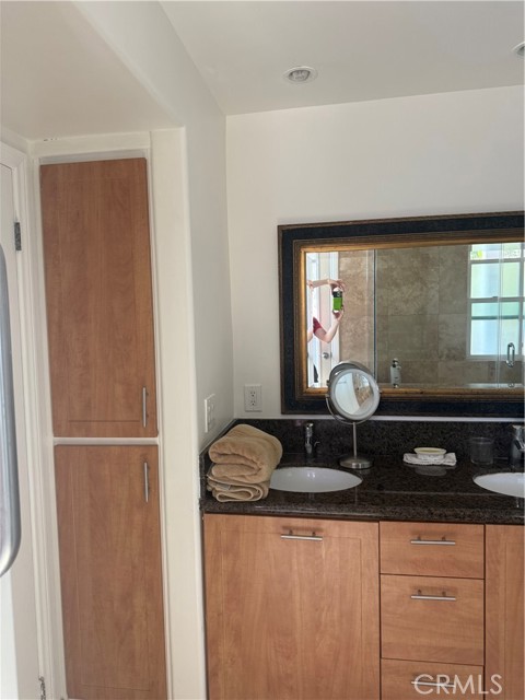 1994 Stanley Avenue, Signal Hill CA: https://media.crmls.org/medias/8fd42987-2ff7-4385-a0ea-3e9b8f767169.jpg