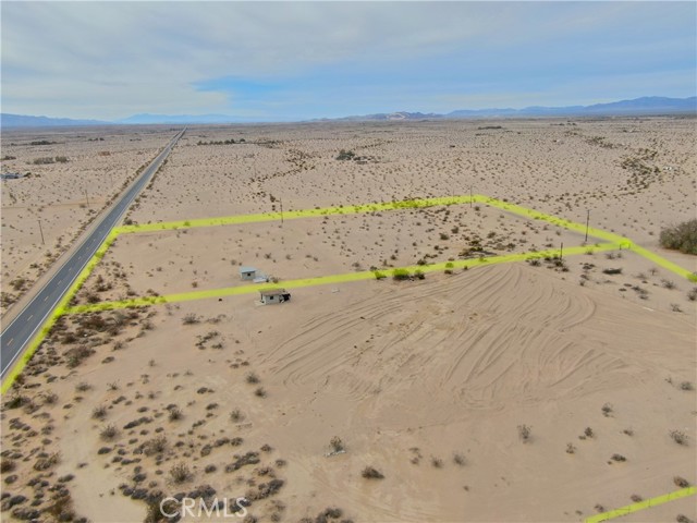 Image 2 for 85188 Amboy Rd, 29 Palms, CA 92277