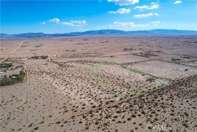 6 Pole Line Road, Twentynine Palms, California 92277, ,Land,For Sale,6 Pole Line Road,CRJT23070721