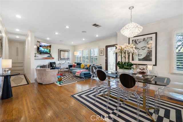 10340 Margate Street, North Hollywood CA: https://media.crmls.org/medias/8fd5c3a4-d15b-4f0e-aca7-83ec064ff575.jpg