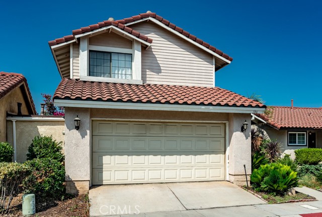 186 Iron Bark Rd, Corona, CA 92879