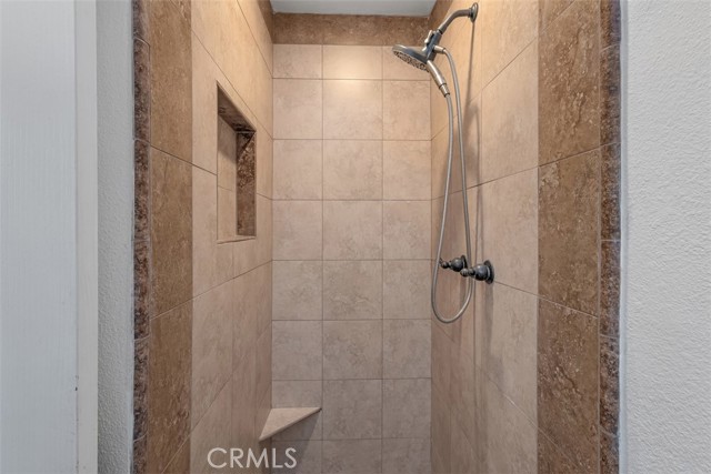 Detail Gallery Image 14 of 36 For 1741 Tustin Ave #17C,  Costa Mesa,  CA 92627 - 3 Beds | 2 Baths