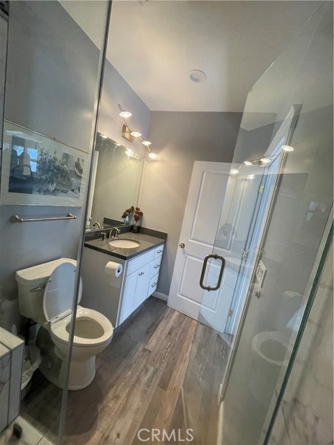 Detail Gallery Image 53 of 66 For 17183 Sunburst, –,  CA 91325 - 4 Beds | 4/1 Baths