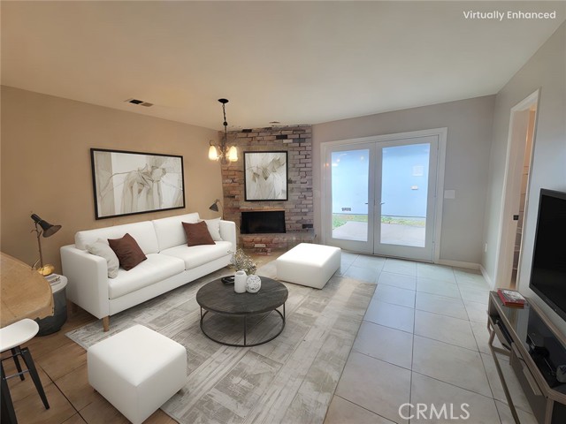 Detail Gallery Image 15 of 33 For 914 Huntington St, Huntington Beach,  CA 92648 - 3 Beds | 3 Baths