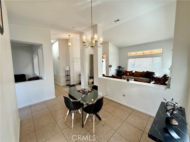 Detail Gallery Image 10 of 28 For 22851 Mirileste Dr, Nuevo,  CA 92567 - 4 Beds | 2 Baths