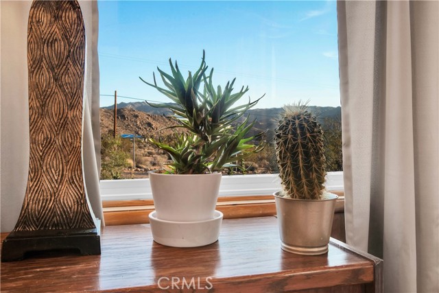 Detail Gallery Image 21 of 60 For 8762 California Ave, Joshua Tree,  CA 92252 - 2 Beds | 1 Baths