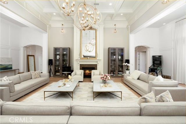 Detail Gallery Image 25 of 75 For 935 W Foothill Bld, Arcadia,  CA 91006 - 6 Beds | 8 Baths